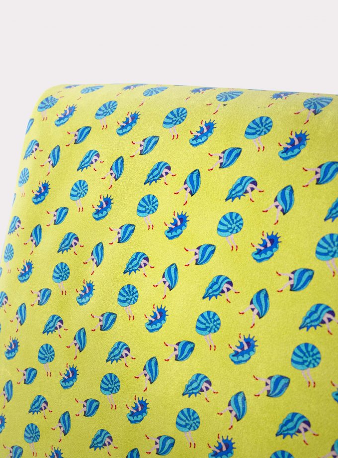 Armchair with "Shells and Legs" pattern