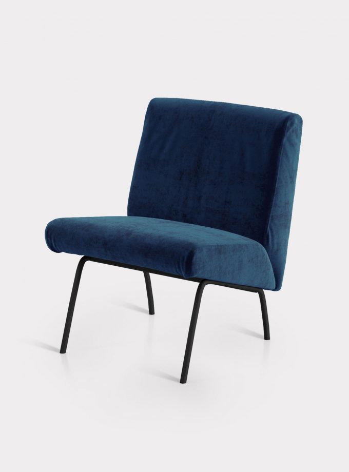 Blue armchair in velvet fabric